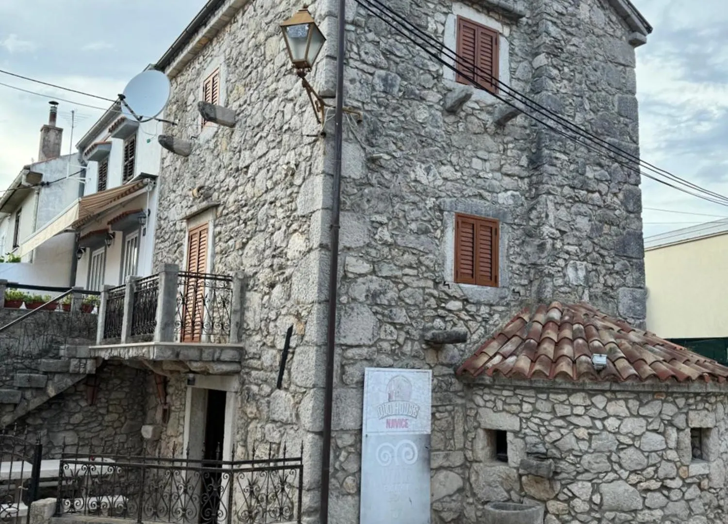 Vila Old House Njivice